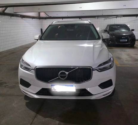 VOLVO XC60 2.0 T5 GASOLINA MOMENTUM AWD GEARTRONIC VOLVO XC60 2.0 T5 GASOLINA MOMENTUM AWD GEARTRONIC